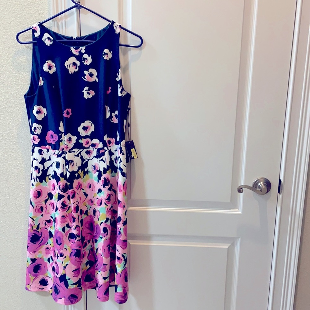 Cutest Floral Summer Sleeves Dress W size 8